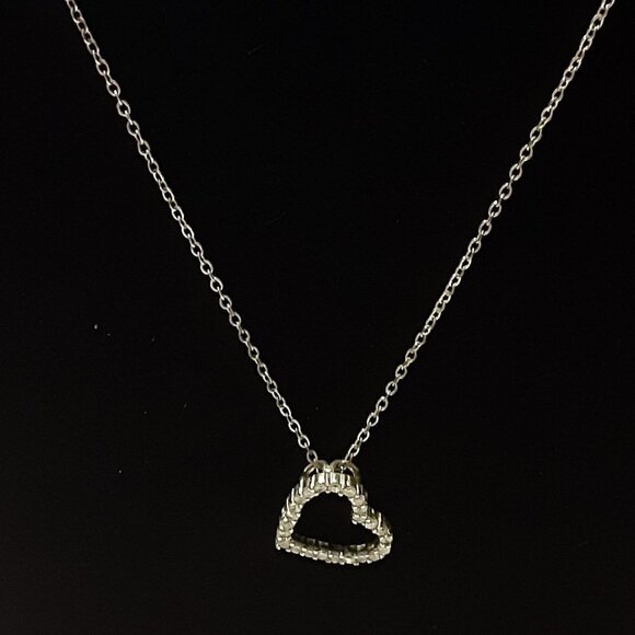 Heart-Shaped Necklace with Rhinestones - Picture 1 of 4